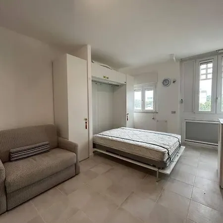 Mono Celeste 411 Apartment